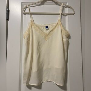 Old Navy Cream Lace Cami Top
